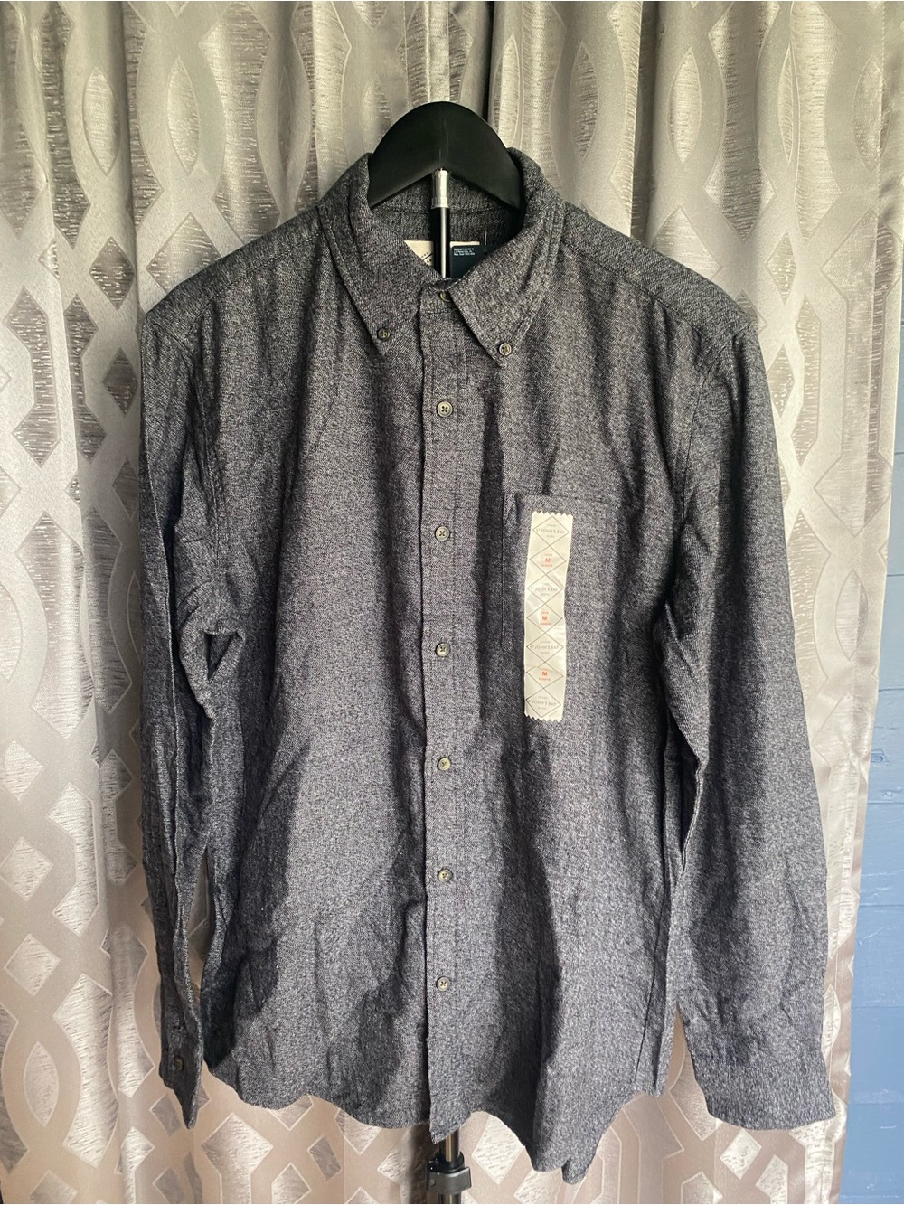 St. John’s Bay Men’s Medium NWT Black Jasper Heather Button Down Shirt